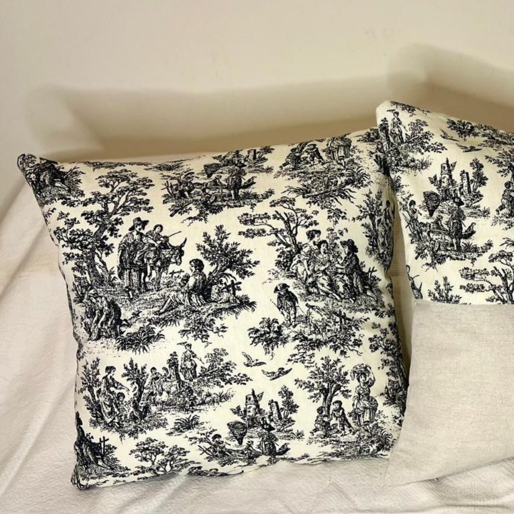 Funda Toile de Jouy b/n - 45x45